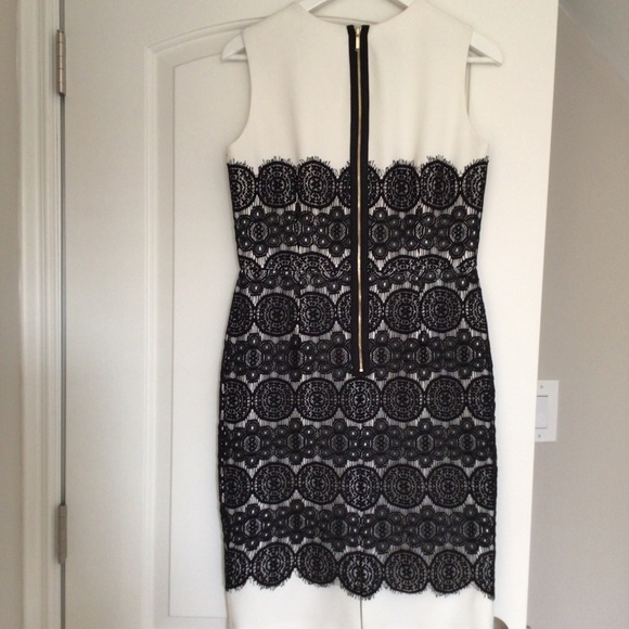 Anne Klein White/ Ivory with Black Lace Overlay Sleeveless Dress size 4 - Picture 2 of 7
